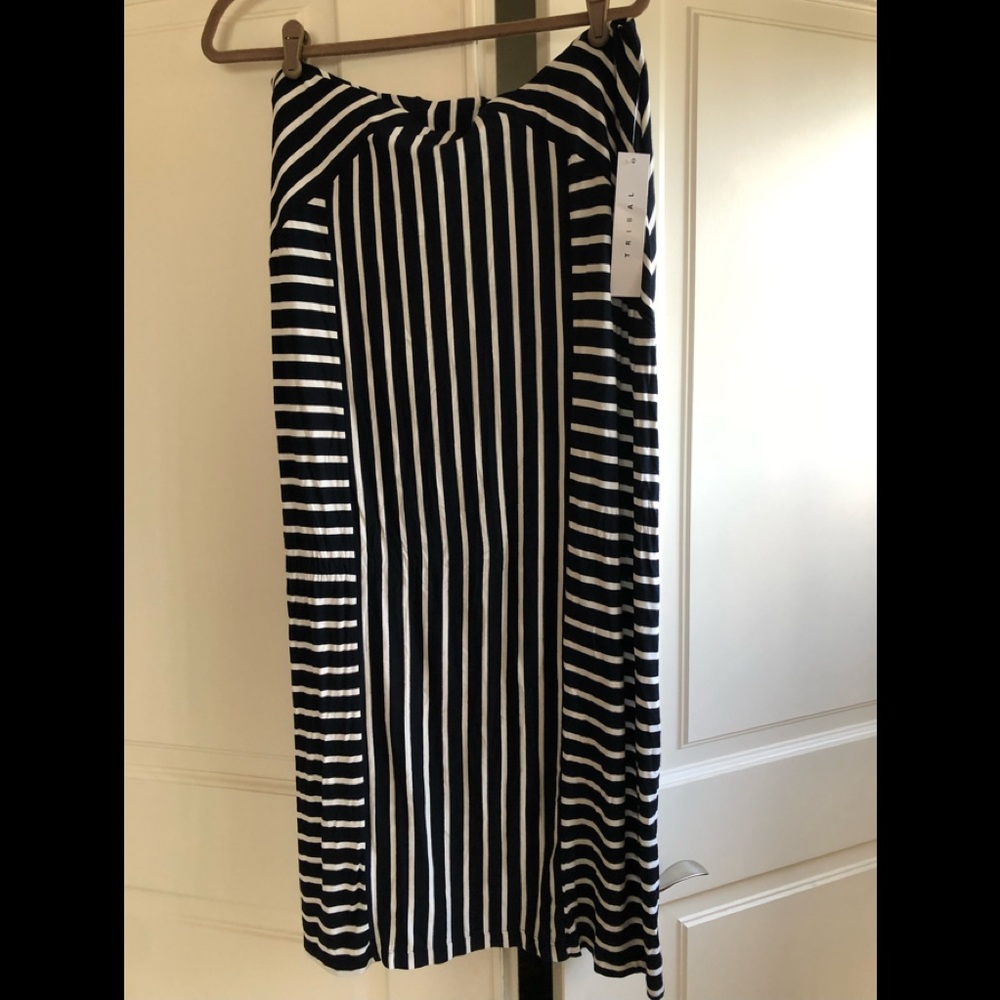 Tribal pull up skirt. - Picture 2 of 6